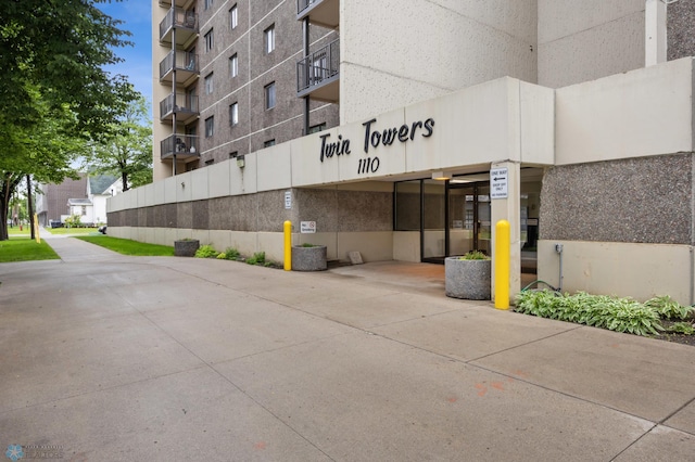 1110 3rd Ave N Unit 201E, Fargo, ND 58102 - view of building exterior