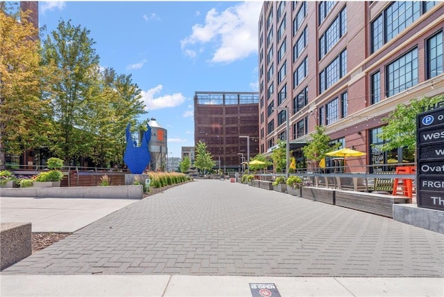 718 Washington Ave N Unit 612, Minneapolis, MN 55401 - view of community