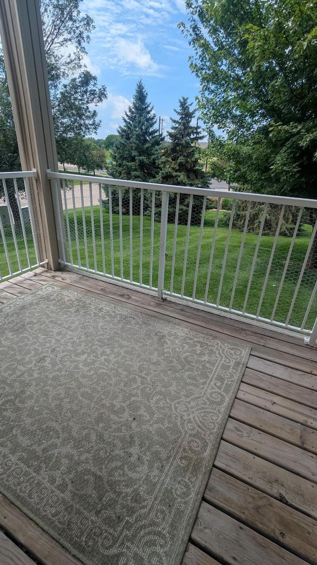 1590 Parkwood Dr Unit 102, Woodbury, MN 55125 - photo 3