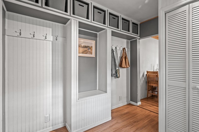 1015 Lake St N, Big Lake, MN 55309 - mudroom featuring light wood-type flooring and baseboards