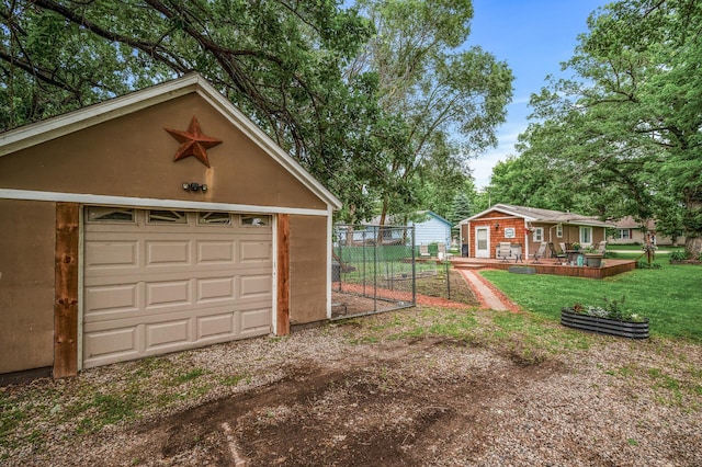 1015 Lake St N, Big Lake, MN 55309 - detached garage with driveway