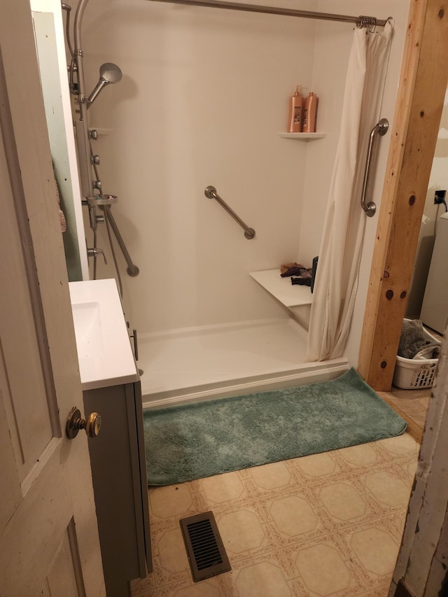 105 Main St, Brownsdale, MN 55918 - full bathroom featuring a shower with shower curtain and vanity