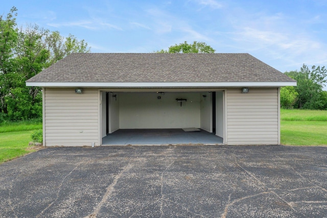 19800 Stephan Dr, Minnewaska Twp, MN 56381 - view of detached garage