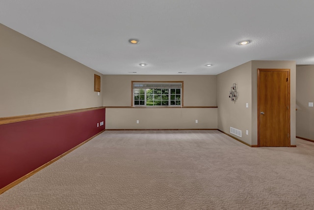 1294 Stone Ridge Rd, Sauk Rapids, MN 56379 - unfurnished room with light colored carpet and recessed lighting