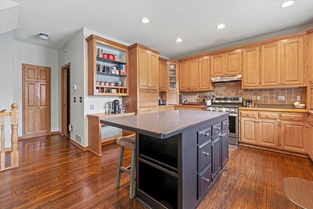 1111 Woods Creek Dr, Delano, MN 55328 - kitchen featuring open shelves, stainless steel gas stove, a center island, decorative backsplash, and recessed lighting