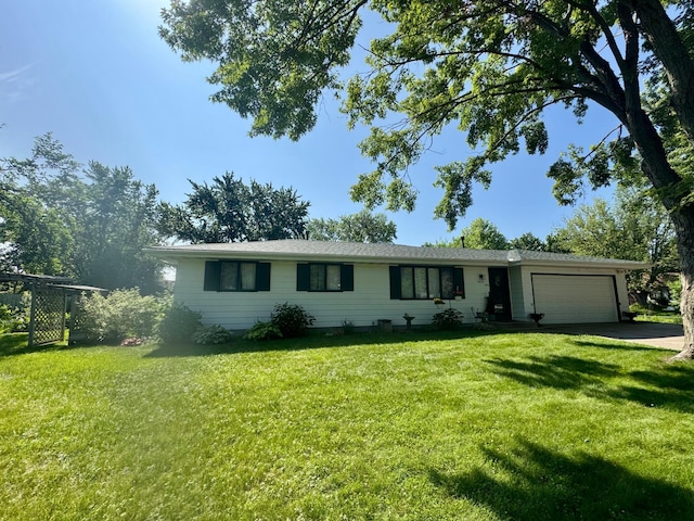 3602 Ridge Ave, Anoka, MN 55303 - single story home featuring a garage, a front yard, and asphalt driveway