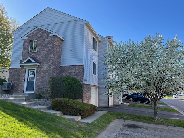 7774 Village St, Chanhassen, MN 55317 - photo 2