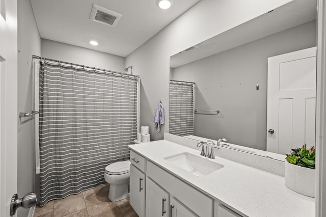 1771 Emerson Ct, Chaska, MN 55318 - full bathroom featuring vanity, recessed lighting, and a shower with shower curtain