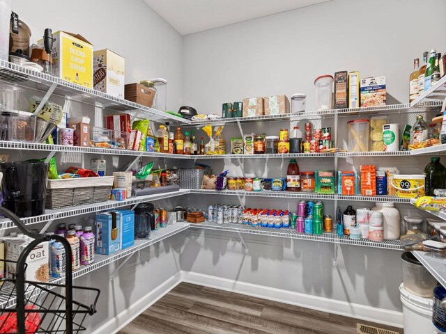 7154 Alphabet St, Chanhassen, MN 55317 - view of storage area