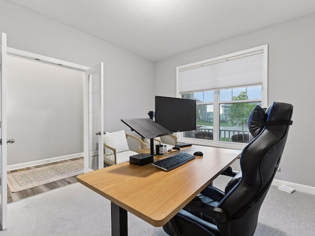 7154 Alphabet St, Chanhassen, MN 55317 - carpeted home office featuring baseboards