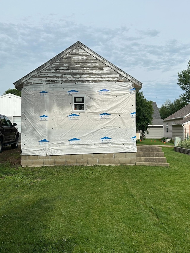 613 Cedar St, Luverne, MN 56156 - view of outbuilding