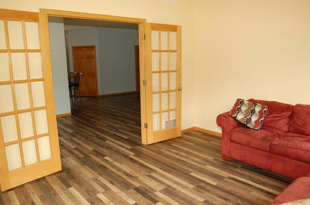 224 Goldfinch Ln, Clearwater, MN 55320 - living area featuring wood finished floors