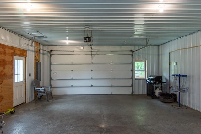 8290 Gladstone Lake Rd, Brainerd, MN 56401 - garage with a garage door opener