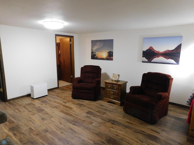 961 4th Ave W Unit B, West Fargo, ND 58078 - living area featuring wood finished floors and baseboards