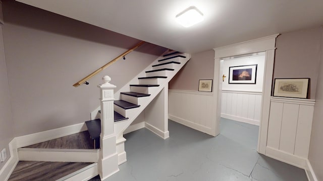 315 Fountain St, Albert Lea, MN 56007 - stairs featuring finished concrete floors and wainscoting