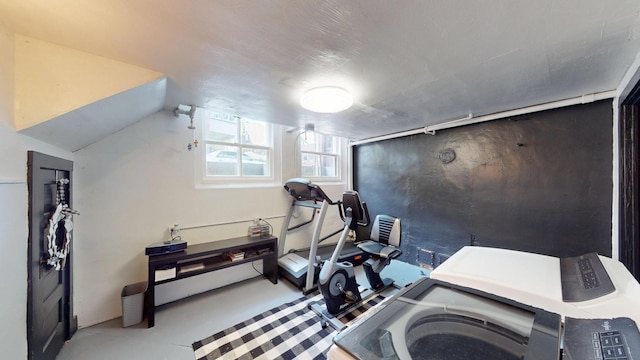 315 Fountain St, Albert Lea, MN 56007 - exercise area with washer / dryer
