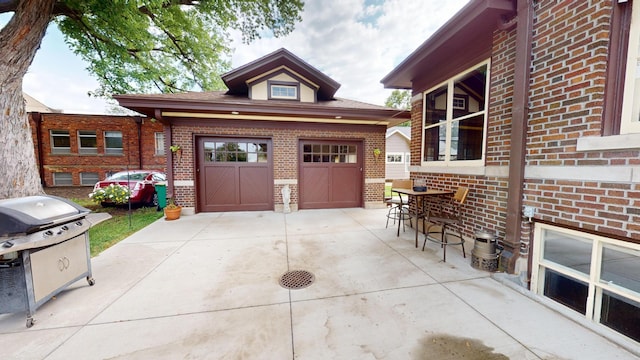 315 Fountain St, Albert Lea, MN 56007 - view of garage