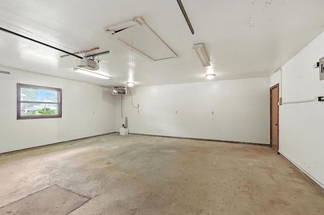 507 17 1/2 St SE, Rochester, MN 55904 - garage featuring a garage door opener