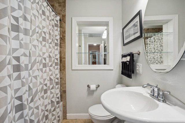 6342 Baker Ave NE, Fridley, MN 55432 - full bathroom featuring curtained shower and tile patterned floors