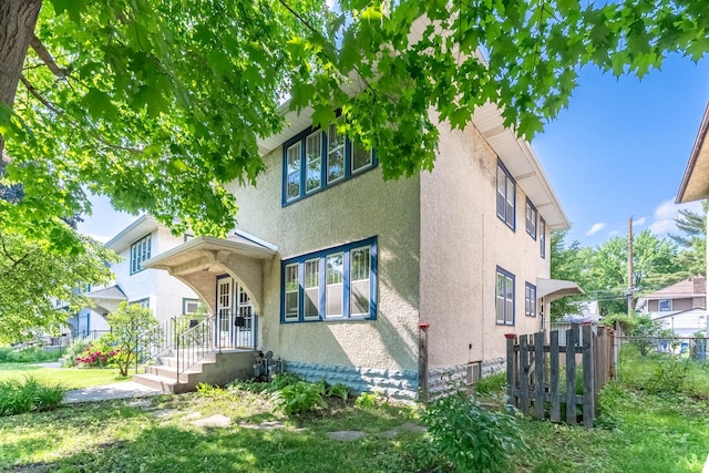 1787 Randolph Ave, Saint Paul, MN 55105 - view of front facade featuring stucco siding