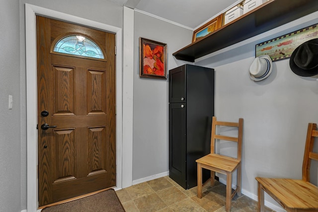 212 30th Ave N, Saint Cloud, MN 56303 - foyer entrance featuring baseboards