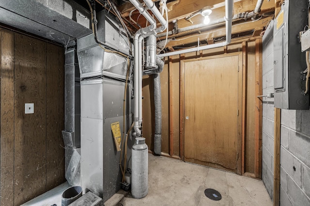 4909 98th St, Bloomington, MN 55437 - utility room with electric panel