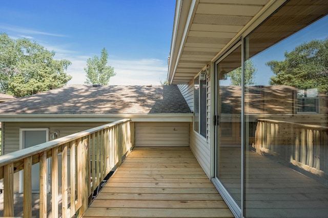 4909 98th St, Bloomington, MN 55437 - view of wooden terrace