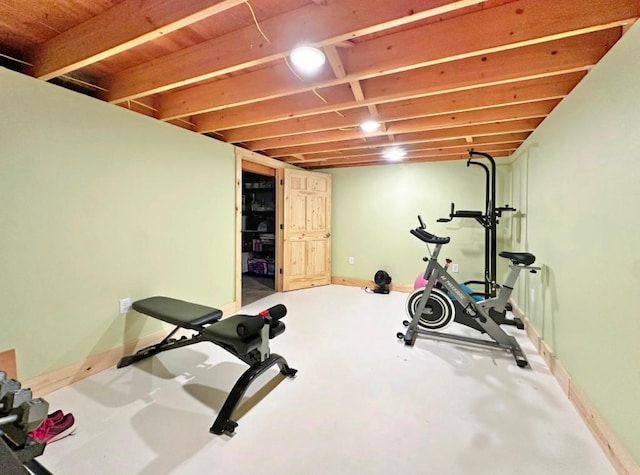 315 32nd St, Grand Rapids, MN 55744 - exercise area featuring baseboards
