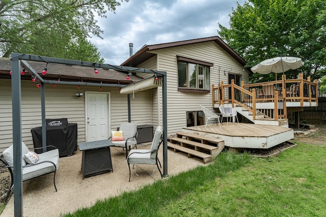 5520 25th Ave NW, Rochester, MN 55901 - rear view of house featuring a deck, a yard, and a patio area