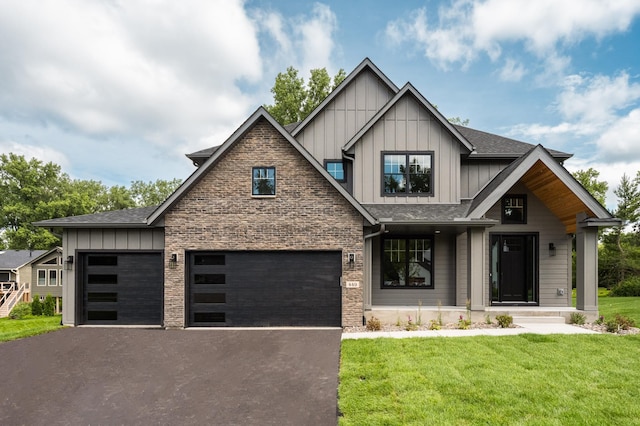 449 Bear Ct, Vadnais Heights, MN 55127 - photo 1