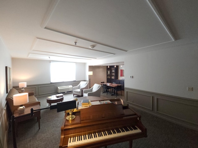 1181 Edgcumbe Rd Unit 709, Saint Paul, MN 55105 - carpeted living room featuring a decorative wall, a wainscoted wall, and a wall mounted AC