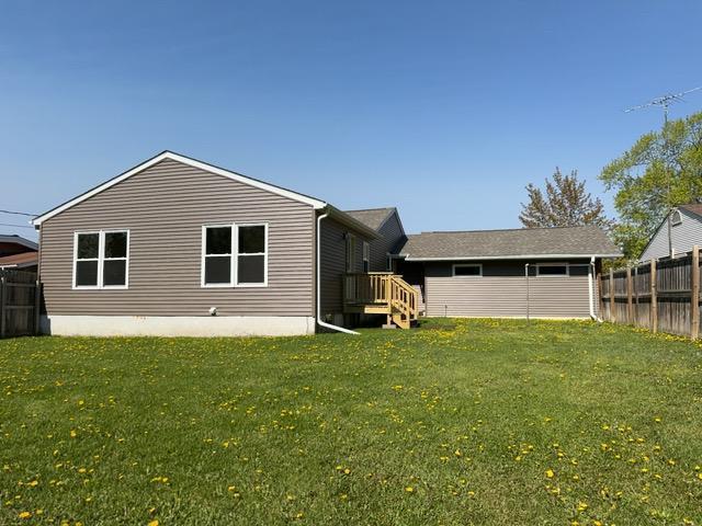20 Erie St, Aurora, MN 55705 - back of property