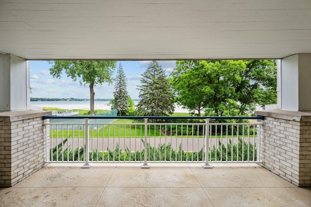 5011 Lake Ave Unit 105, White Bear Lake, MN 55110 - balcony with a water view