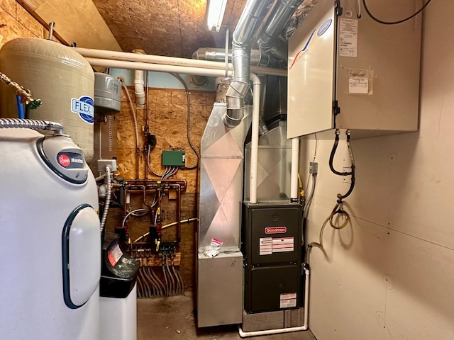 4984 Tower Rd, Moose Lake, MN 55767 - utilities with water heater