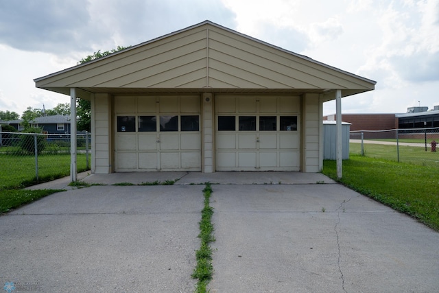 2901 10th Ave N, Fargo, ND 58102 - view of detached garage