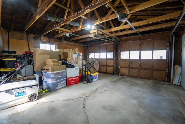 2901 10th Ave N, Fargo, ND 58102 - garage with a garage door opener