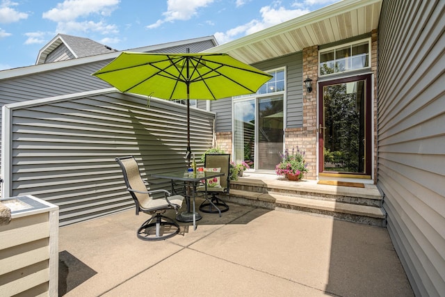 521 Spruce Dr, Hudson, WI 54016 - photo 1