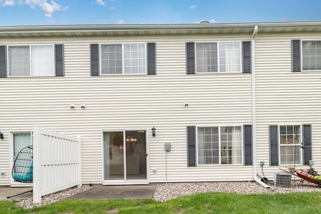 1411 Yorkshire Ln, Shakopee, MN 55379 - photo 7