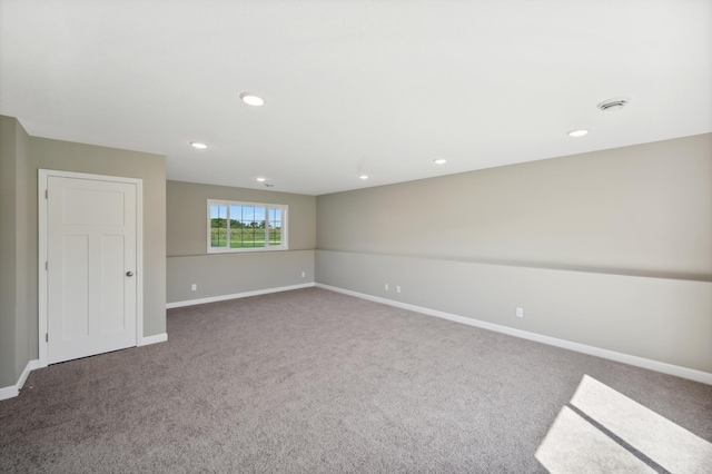1485 Otter Way, New Richmond, WI 54017 - unfurnished room with carpet floors, recessed lighting, and a smoke detector