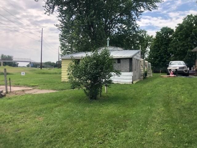 604 Elliott Ave N, Glencoe, MN 55336 - view of grassy yard