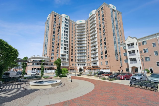 6600 Lyndale Ave S Unit 503, Richfield, MN 55423 - view of apartment building / complex