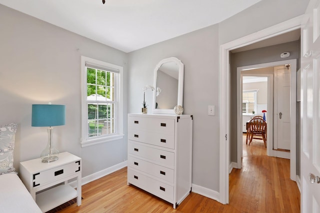 5521 Emerson Ave S, Minneapolis, MN 55419 - living area featuring light wood-type flooring and baseboards