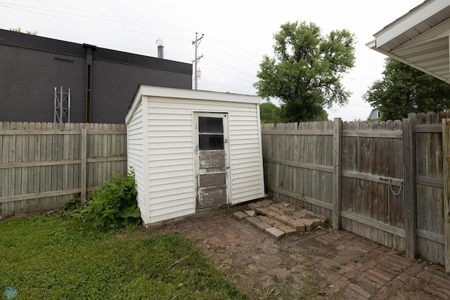 1341 3rd Ave N, Fargo, ND 58102 - view of shed featuring a fenced backyard