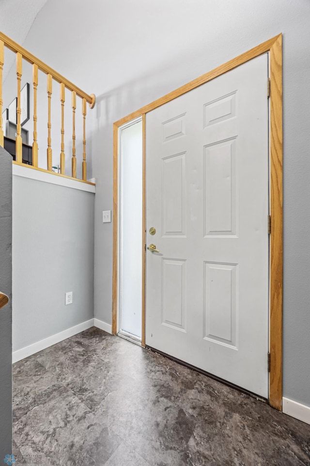 1030 Oak Pl, West Fargo, ND 58078 - foyer featuring baseboards