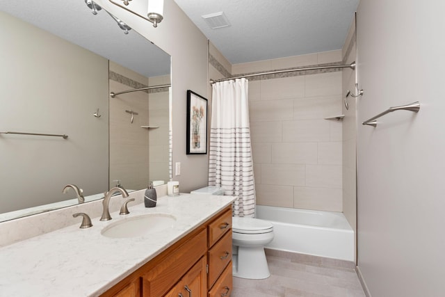 842 Vista Cir, Delano, MN 55328 - bathroom featuring vanity, shower / bath combination with curtain, and a textured ceiling