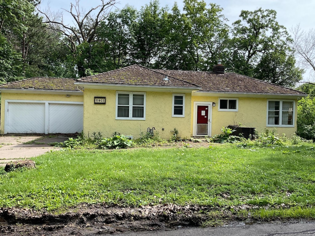 11405 Timberline Rd, Minnetonka, MN 55305
