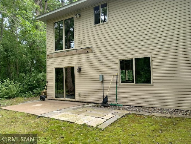 715 Lewis Ave, Rush City, MN 55069 - photo 2