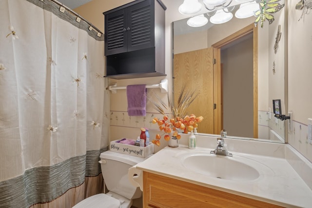 11770 N Meadow Curv, Lindstrom, MN 55045 - full bath featuring vanity and curtained shower
