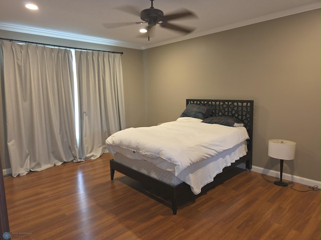 716 Northridge Way W, Fargo, ND 58078 - bedroom featuring ornamental molding, recessed lighting, wood finished floors, and a ceiling fan