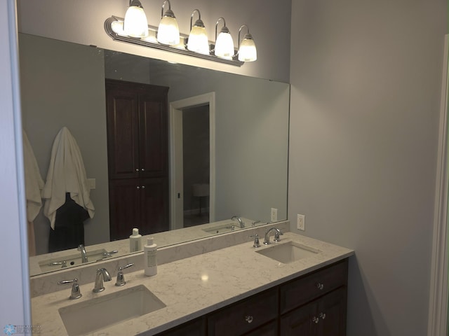 716 Northridge Way W, Fargo, ND 58078 - full bath with double vanity